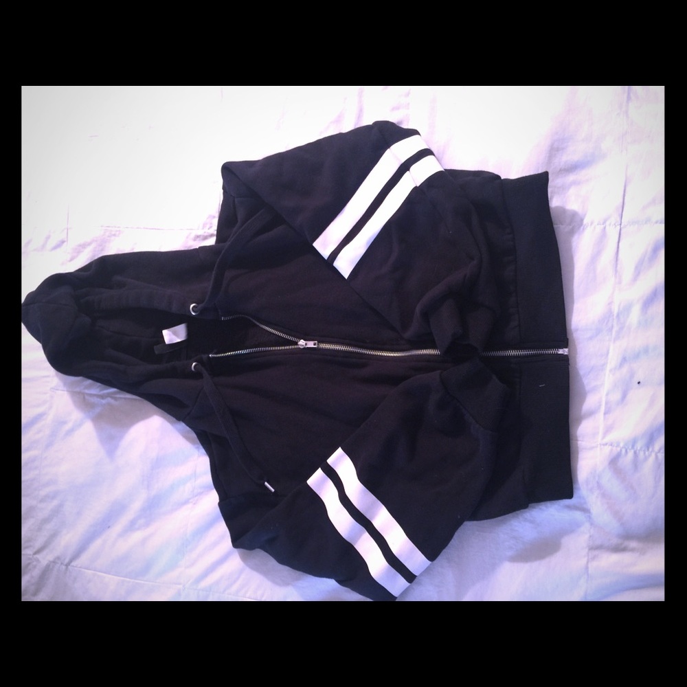 Cropped zipper hoodie
